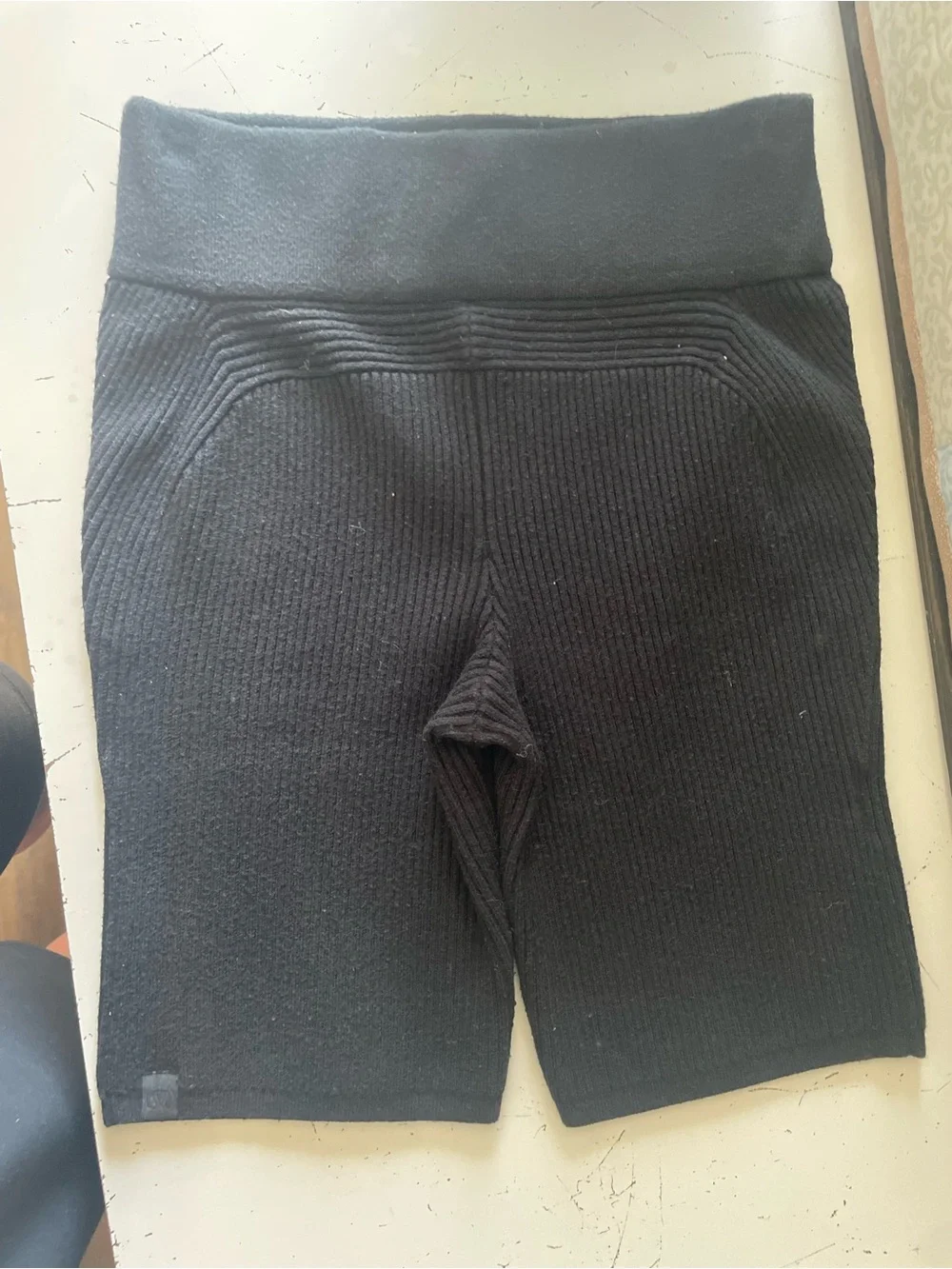 Lululemon‎ Ribbed Black Bike Shorts | High Rise | Size 4 (Approx.)